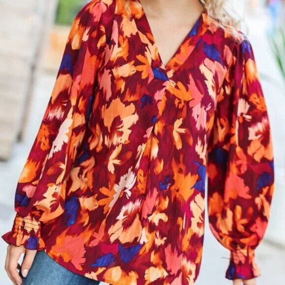 New Burgundy Floral Abstract Print V Neck Smocked Top‎ 3X - Picture 3 of 8
